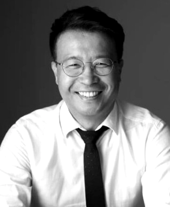 Taikjin Lee