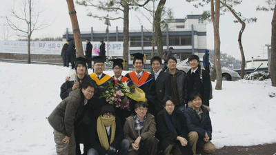 
2008년 전기 학위 수여식
 featured image