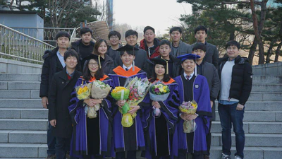 
2016년 전기 학위 수여식
 featured image